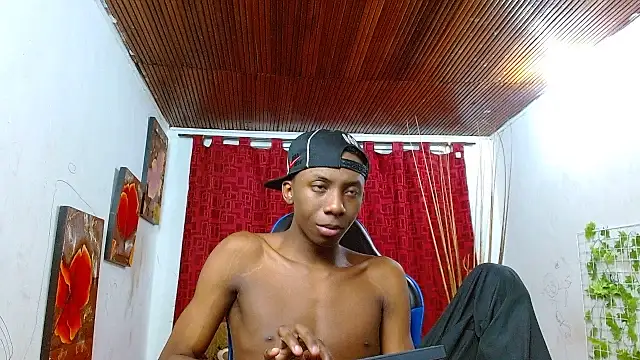 milo018 online show from 07-02-26, 06:25