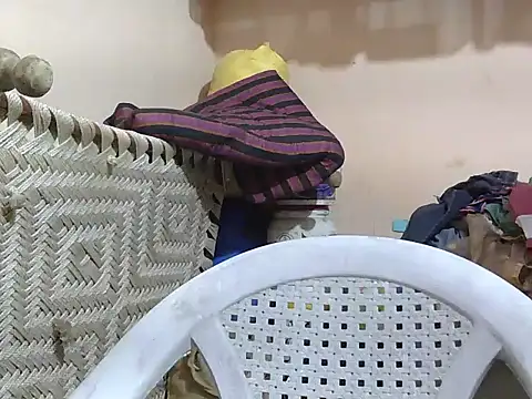 Snapshot of sassy_slut_69 chatting on 02-25-26, 11:42 sassy slut 69 online show from 02-25-26, 11:42