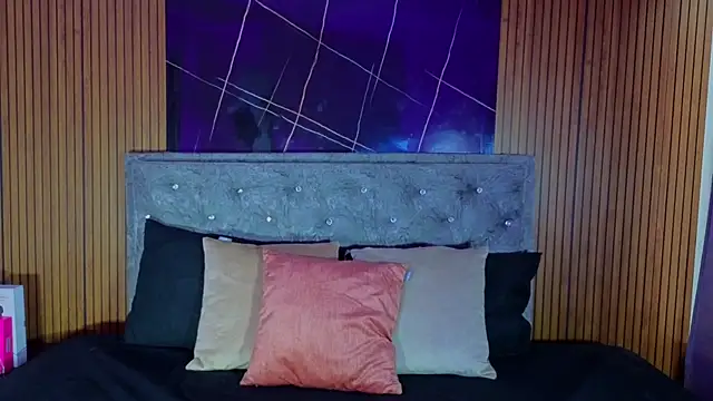 Snapshot of Sophiexx_ chatting on 03-03-26, 03:51 Sophiexx online show from 03-03-26, 03:51