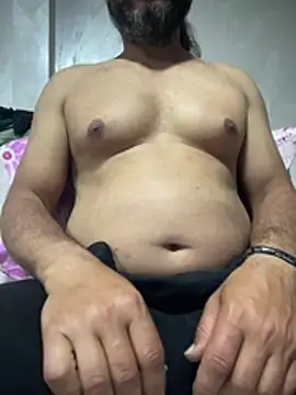 TurkeyMen online show from 05-24-26, 06:46