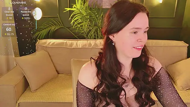 JustMira online show from 05-04-26, 10:06