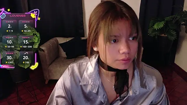 Snapshot of Alessia_Monroe_ chatting on 03-02-26, 08:26 Alessia Monroe online show from 03-02-26, 08:26