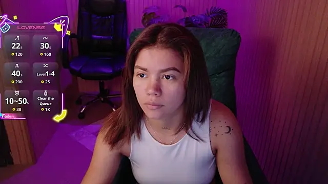 Alessia Monroe  online show from 06-12-26, 08:19
