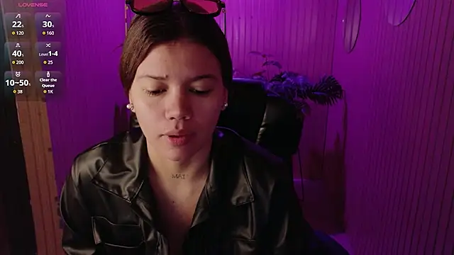 Alessia Monroe  online show from 07-12-26, 07:27
