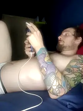 Snapshot of Magikmike94 chatting on 03-30-26, 05:03 Magikmike94 online show from 03-30-26, 05:03