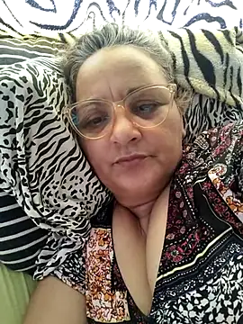 Snapshot of Noemipopi chatting on 02-20-26, 05:35 Noemipopi online show from 02-20-26, 05:35