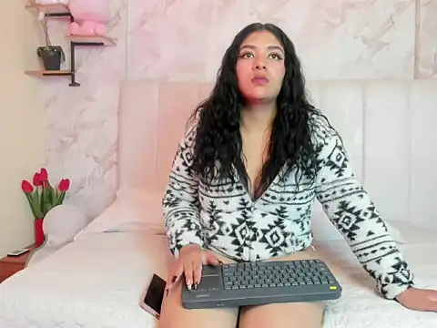 Snapshot of KaileeRoss chatting on 02-23-26, 07:44 KaileeRoss online show from 02-23-26, 07:44