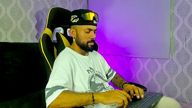 Michael Boyss online show from 03-15-26, 01:22