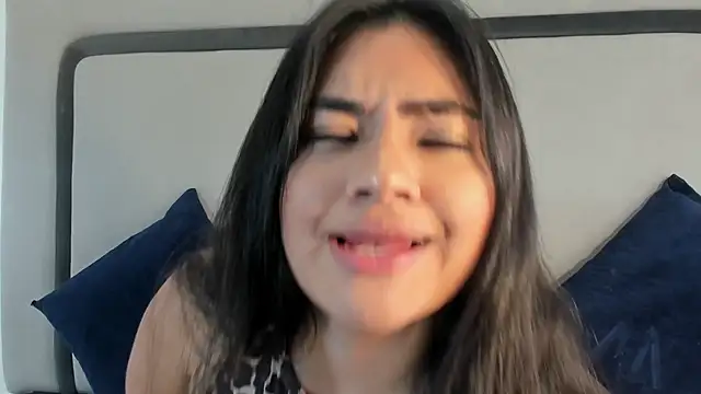 Snapshot of MiaFox_mml chatting on 03-03-26, 08:37 MiaFox mml online show from 03-03-26, 08:37