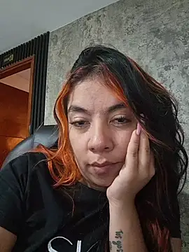 Snapshot of oran_black chatting on 02-19-26, 09:44 oran black online show from 02-19-26, 09:44