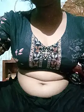 BreezySexyGirl69 online show from 06-10-26, 12:04