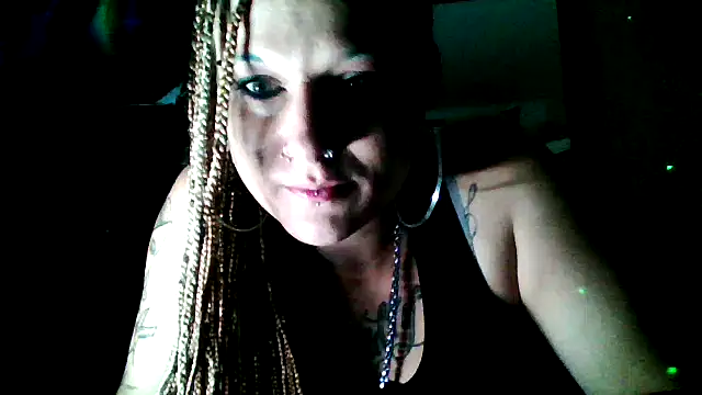Snapshot of OCEANWATER1991 chatting on 06-19-26, 07:45 OCEANWATER1991 online show from 06-19-26, 07:45