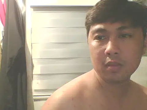 Snapshot of mattyxXxthirdy chatting on 03-12-26, 09:59 mattyxXxthirdy online show from 03-12-26, 09:59