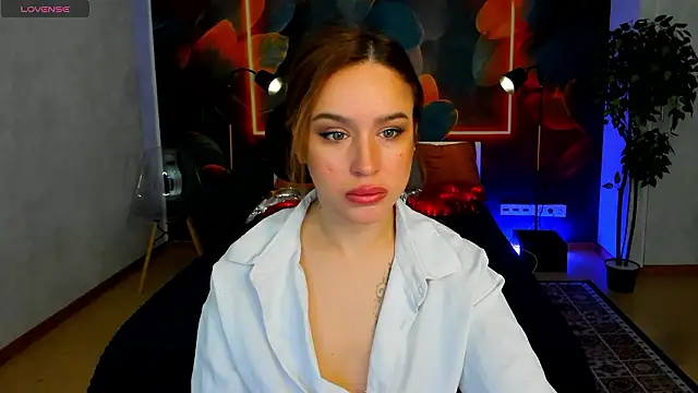 Snapshot of tina_xx_tina chatting on 02-27-26, 02:11 tina xx tina online show from 02-27-26, 02:11