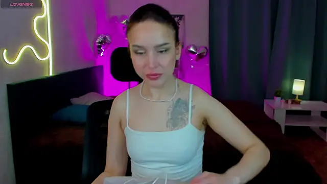 tina xx tina online show from 04-28-26, 01:37