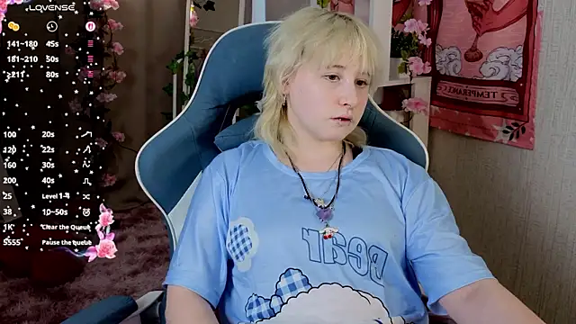 May leaf online show from 03-10-26, 09:03