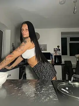 Snapshot of Destinylovex chatting on 03-11-26, 09:10 Destinylovex online show from 03-11-26, 09:10