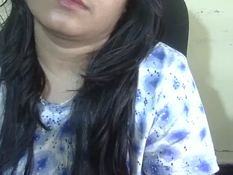 Snapshot of Aniya_Hazel chatting on 03-08-26, 04:11 Aniya Hazel online show from 03-08-26, 04:11