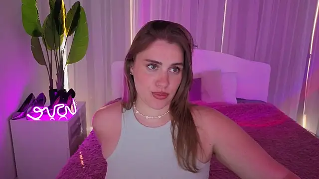 Milana Monroe online show from 06-30-26, 05:03