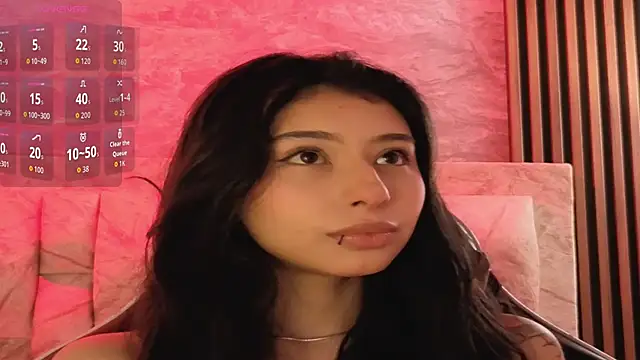 chloe bluee  online show from 03-21-26, 11:04