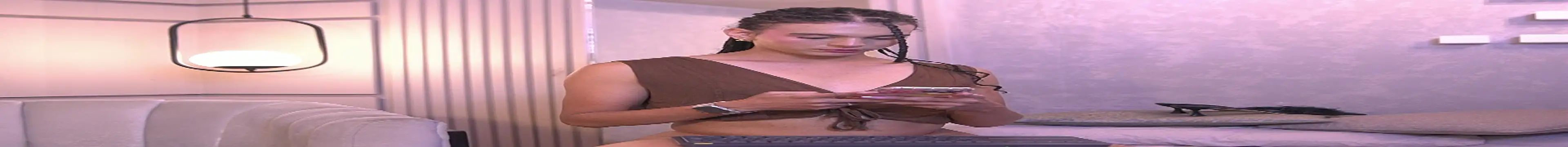 Snapshot of Luxa_Velvet chatting on 07-01-26, 01:45 Luxa Velvet online show from 07-01-26, 01:45