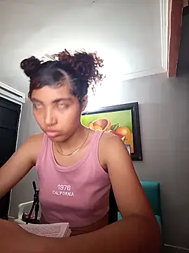 Snapshot of MeMore_44 chatting on 02-26-26, 04:44 MeMore 44 online show from 02-26-26, 04:44