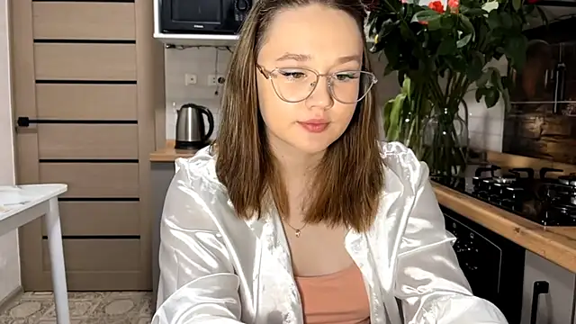 AinaSmith online show from 03-10-26, 12:32