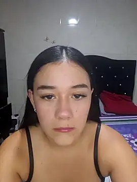 AlessiaKnox online show from 04-29-26, 01:26