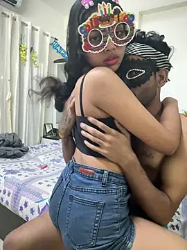 Snapshot of sizzler_hotz chatting on 02-25-26, 10:30 sizzler hotz online show from 02-25-26, 10:30