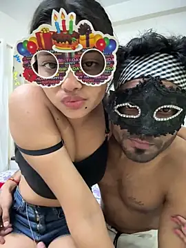 Snapshot of sizzler_hotz chatting on 03-01-26, 04:20 sizzler hotz online show from 03-01-26, 04:20