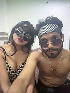 Snapshot of sizzler_hotz chatting on 04-03-26, 06:17 sizzler hotz online show from 04-03-26, 06:17