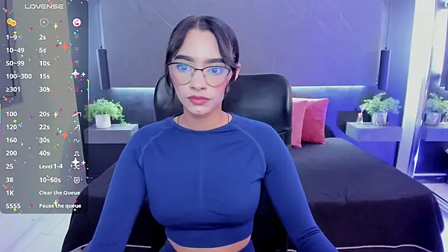Emelyy Jones online show from 04-29-26, 11:36