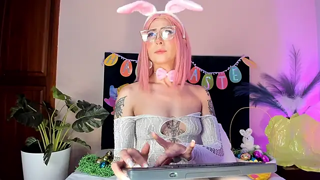 AnnaDenver online show from 04-07-26, 12:33