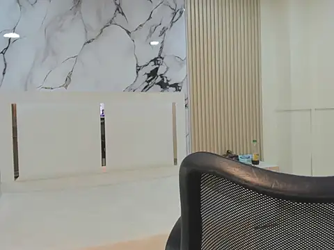 Snapshot of JhoselynQueen chatting on 03-02-26, 03:20 JhoselynQueen online show from 03-02-26, 03:20