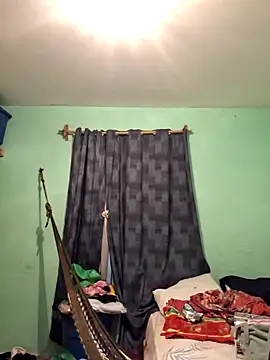 Snapshot of kittxxx chatting on 03-15-26, 01:11 kittxxx online show from 03-15-26, 01:11