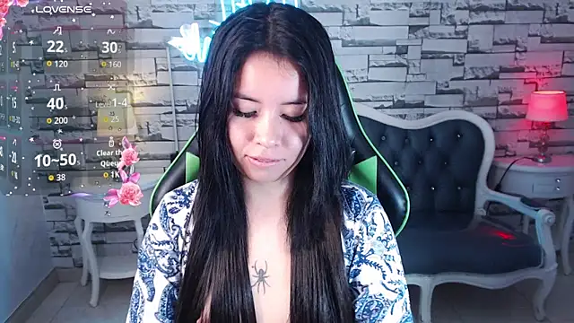 Kylia a online show from 06-19-26, 12:53