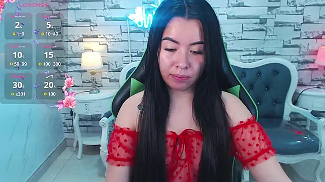 Kylia a online show from 06-27-26, 01:06