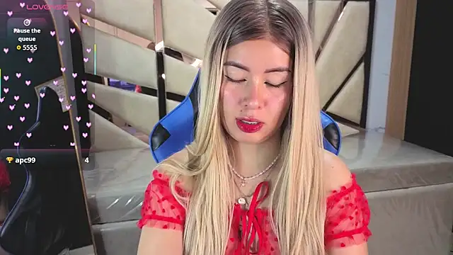 Kylia a online show from 07-25-26, 01:30