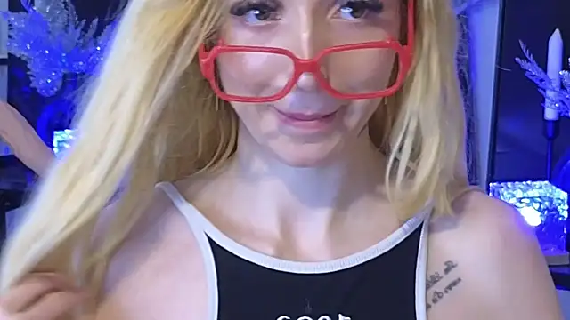 KarmaArms online show from 03-21-26, 01:10