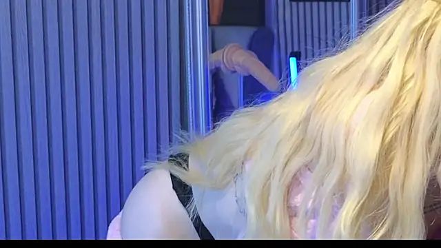 KarmaArms online show from 04-13-26, 07:41