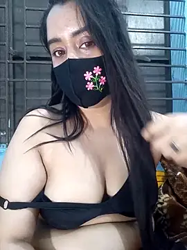 Snapshot of Choco_Mau chatting on 02-21-26, 07:26 Choco Mau online show from 02-21-26, 07:26