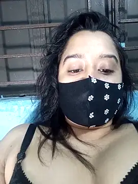 Snapshot of Choco_Mau chatting on 03-09-26, 03:49 Choco Mau online show from 03-09-26, 03:49