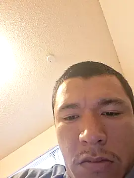 Snapshot of gueboloco2626 chatting on 02-19-26, 02:13 gueboloco2626 online show from 02-19-26, 02:13