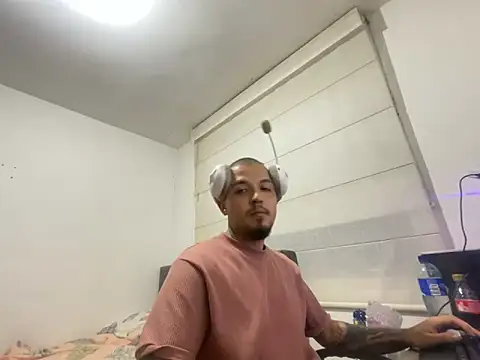 Maximo Garcia17 online show from 03-08-26, 01:36