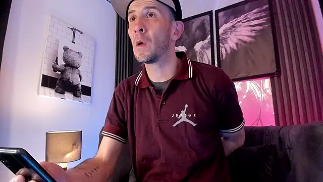 Milanwhite  online show from 03-07-26, 11:40