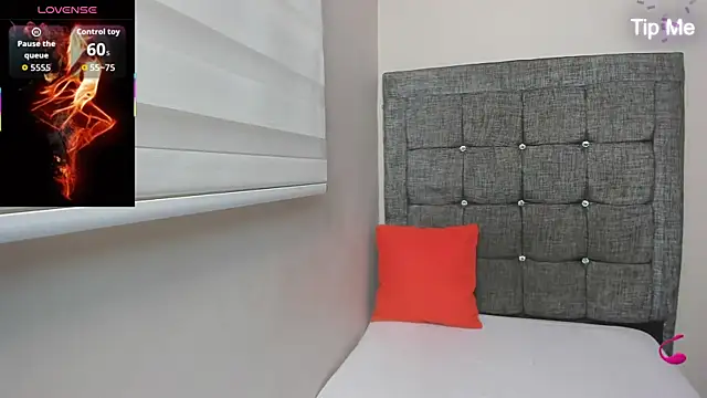 Little Twink19x online show from 03-26-26, 07:19