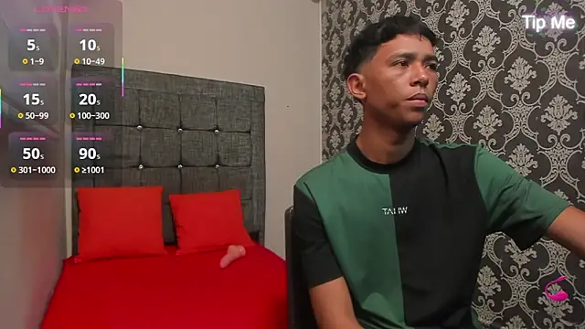 Little Twink19x online show from 04-26-26, 07:55