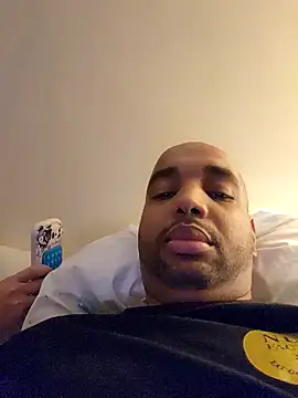 Snapshot of Shotariano chatting on 03-02-26, 05:20 Shotariano online show from 03-02-26, 05:20