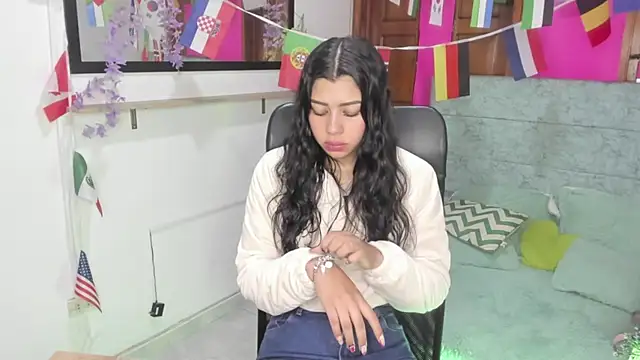 Aysha winxs online show from 07-03-26, 03:35