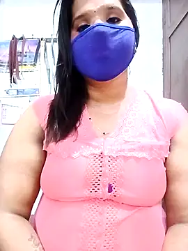 Tamil Romantic queen online show from 03-22-26, 06:11
